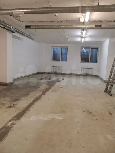 Свободного назначения, 200 м²
