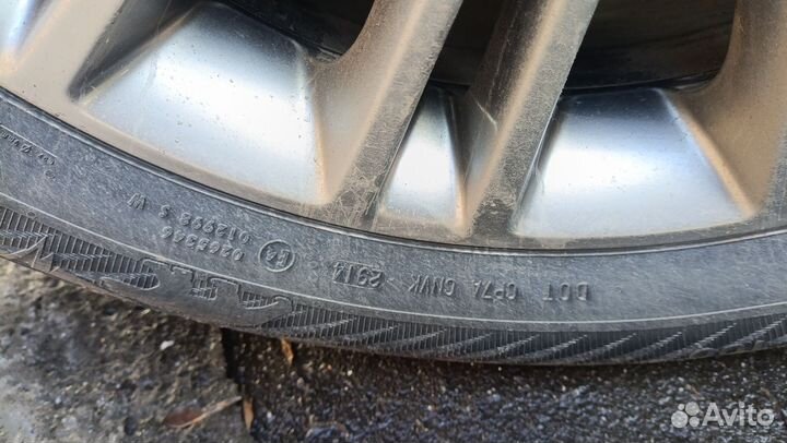 Gislaved NordFrost 100 235/55 R17 103T