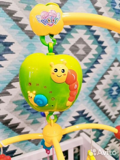 Мобиль на кроватку с проектором