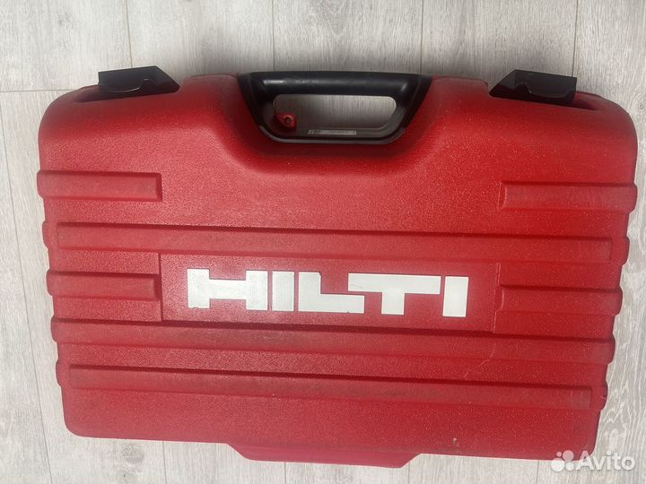 Аккумуляторная циркулярная пила Hilti SCW 22-A