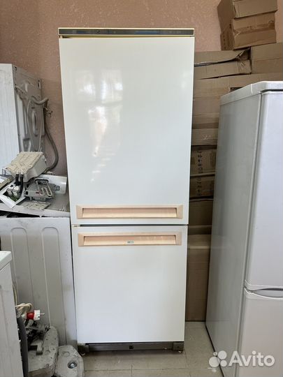 Холодильник stinol