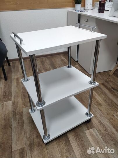 Тележка для косметолога или мастера маникюра