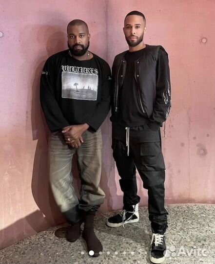 Yeezy vultures лонгслив