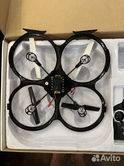 Квадрокоптер дрон udi RC ufo с камерой