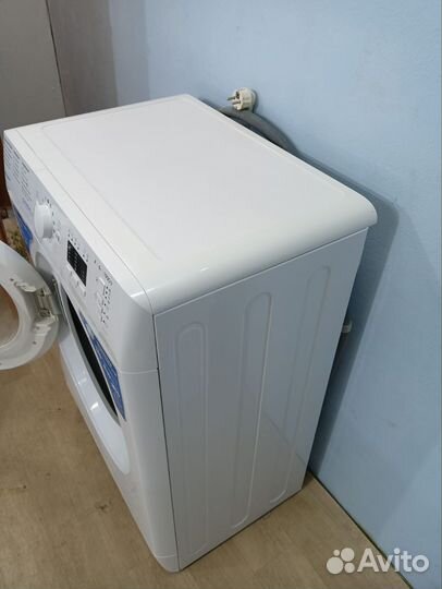 Стиральная машина indesit