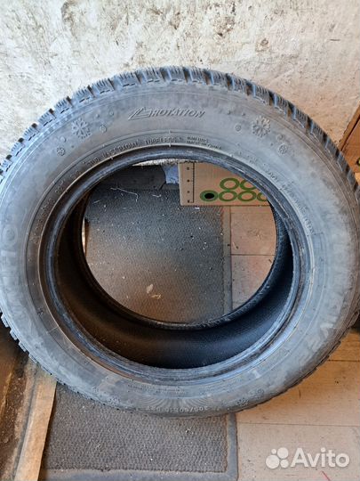 Kumho I'Zen KW22 205/60 R16 92T