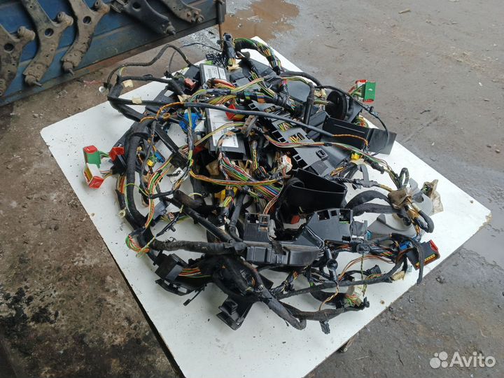 Проводка салона Peugeot 207 Пежо 207