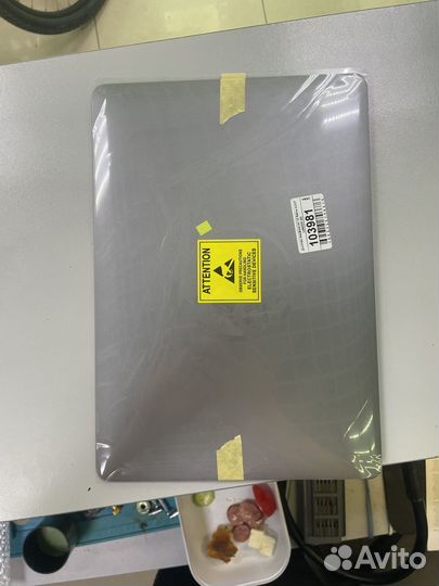 Дисплей macbook a2337