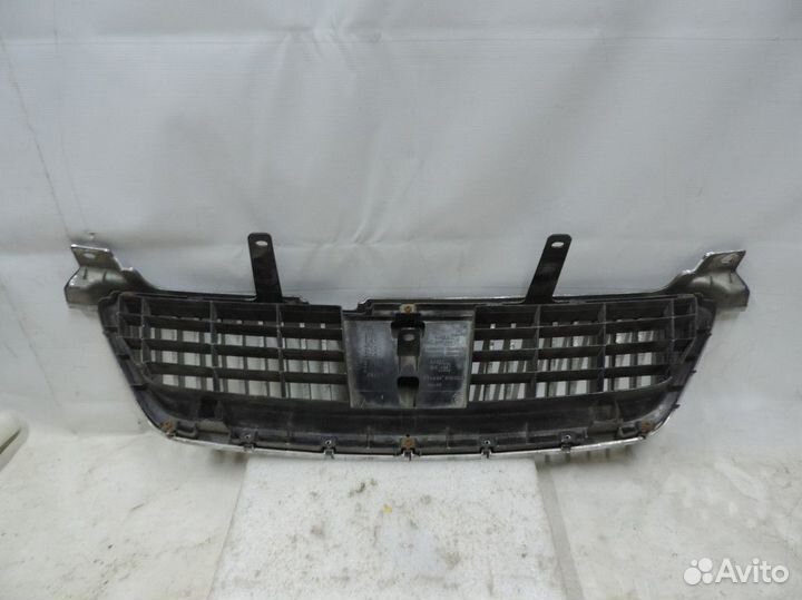 Решетка радиатора Nissan Bluebird Sylphy 2000 - 20