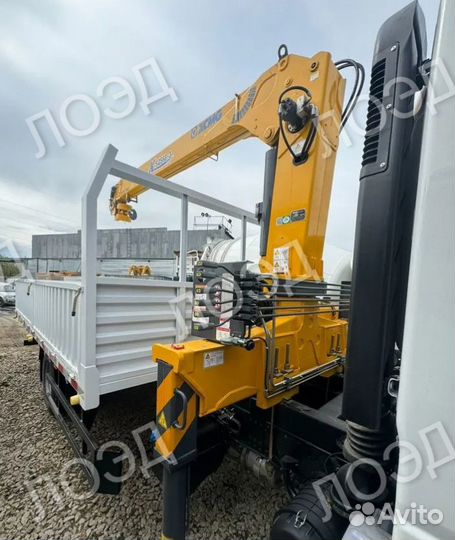 Isuzu Elf с КМУ, 2024