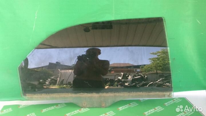 Стекло зад правое Mazda 626 GF Американец 1997-200