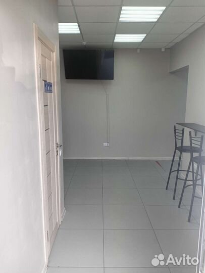 Магазин и пункт выдачи