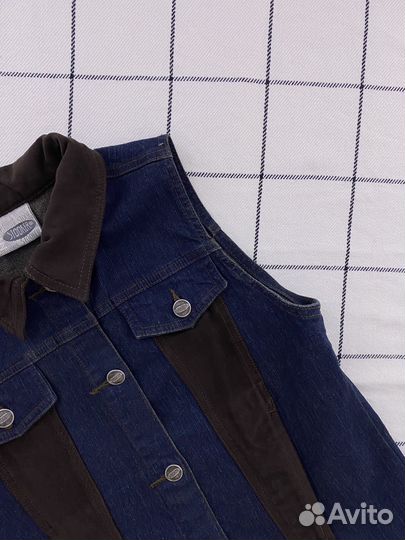 Джинсовая жилетка stooker