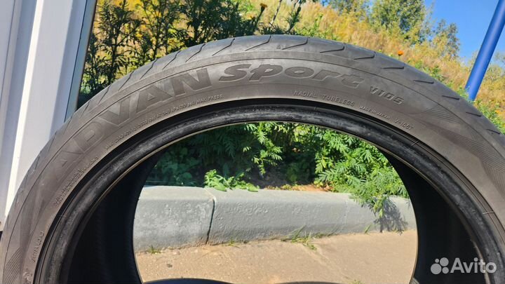 Yokohama Advan Sport V105 265/40 R21