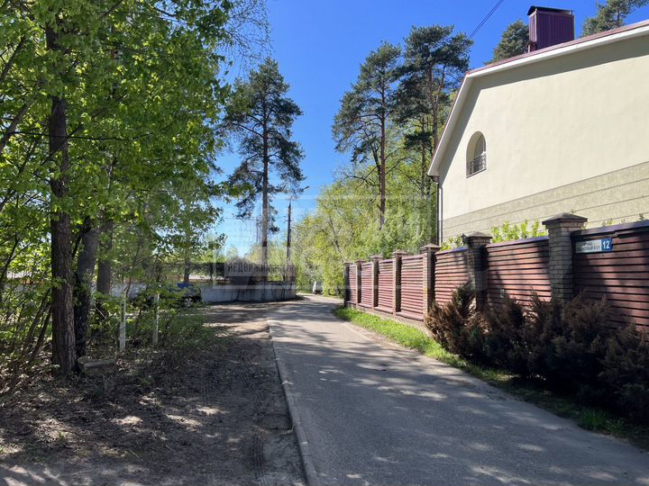 Таунхаус 252 м² на участке 1 сот.