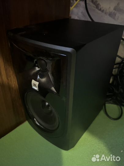 Активные мониторы JBL 305P mkll