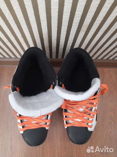 Коньки для хоккея с мячом Kosa