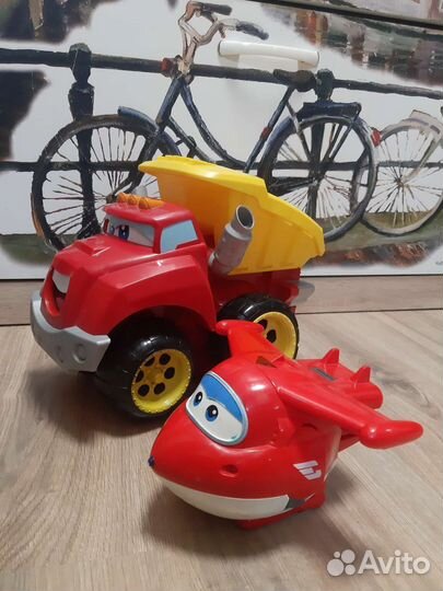 Машинка Chuck Чак говорящая