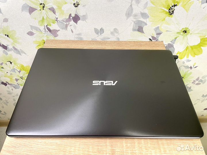 Мощный ноутбук Asus/AMD FX/1тб