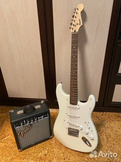 Гитара fender squier bullet + Fender frontman 10g