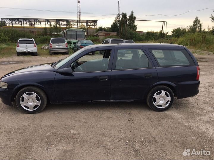 Opel Vectra 1.6 МТ, 1997, 225 000 км
