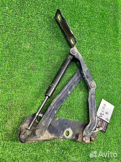 Петля капота в сборе L R Opel Vectra B Вектра