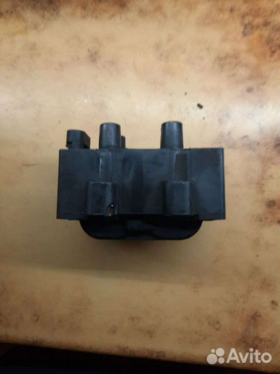 Катушка зажигания renault Logan