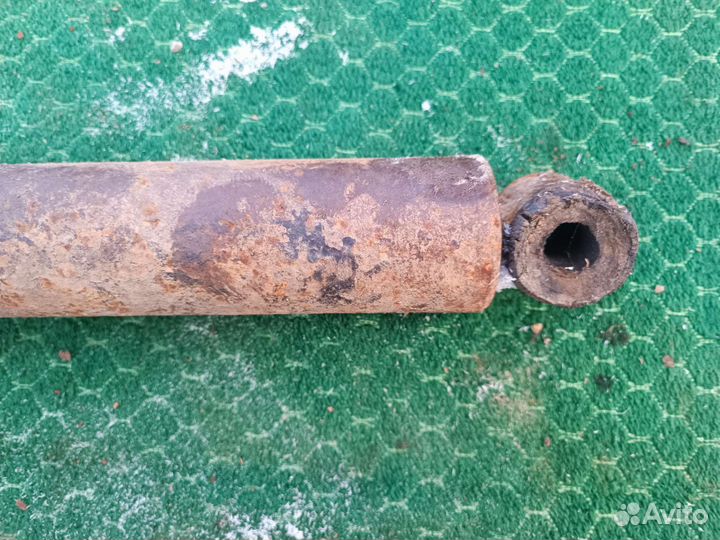 Амортизатор задний УАЗ буханка