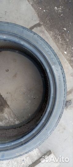 Pirelli P Zero 275/35 R19 96Y