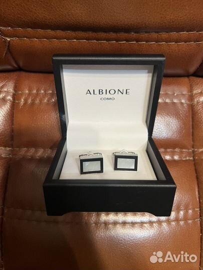 Запонки albione