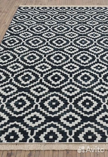 Ковер с рисунком