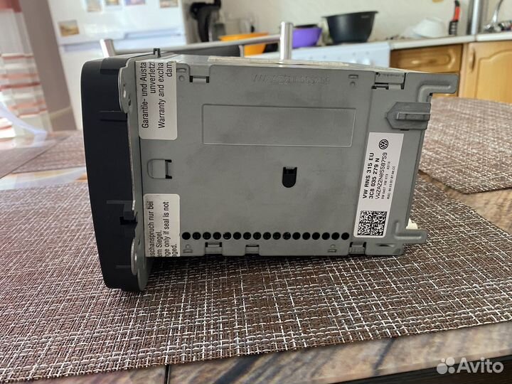 Продам магнитолу от Volkswagen Tiguan