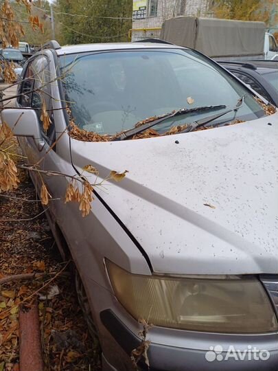 Мицубиси Шариот Грандис - авто по запчастям 2,4 л