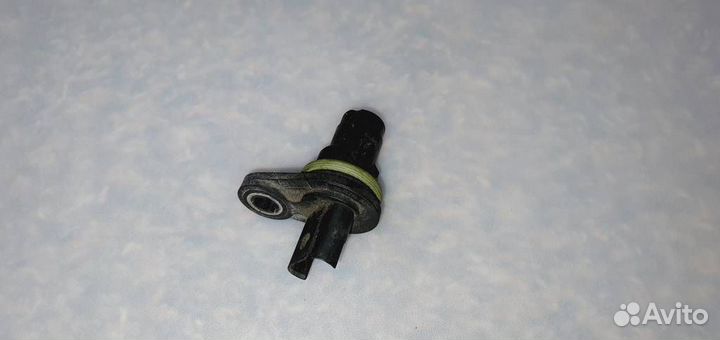 Датчик положения распредвала BMW E60\61