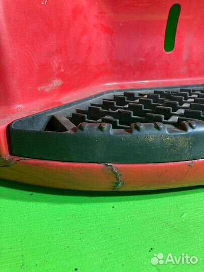 Подножка RVI premium