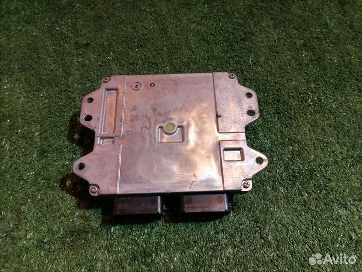 Блок управления двигателем LF-VE LFS5-18-881B Mazd