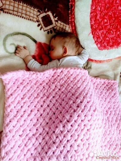 Плед из пряжи Alize Puffy