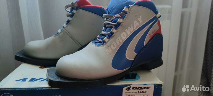 Лыжные ботинки Nordway, размер 34