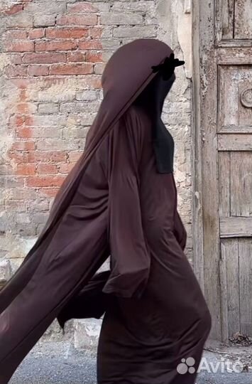 Серая мантия с капюшоном