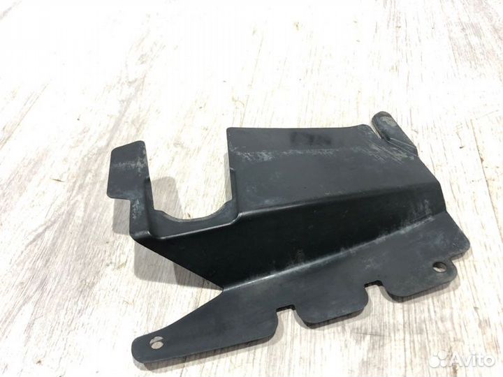 Воздухозаборник Ford Focus седан qqdb 2007