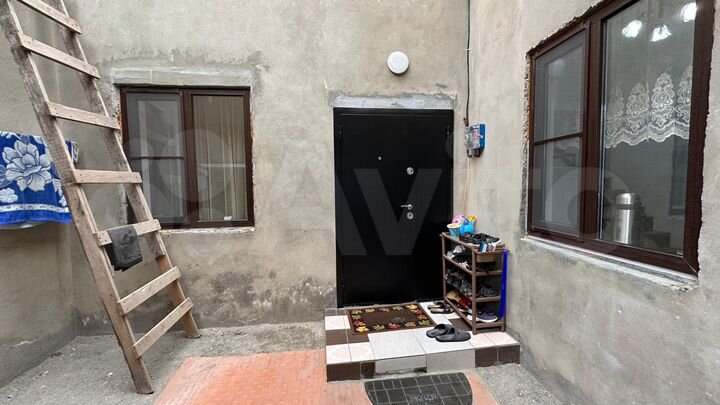 4-к. квартира, 94 м², 1/2 эт.