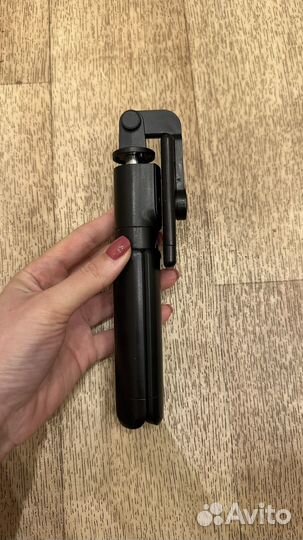 Складная селфи палка штатив wifi с кнопкой