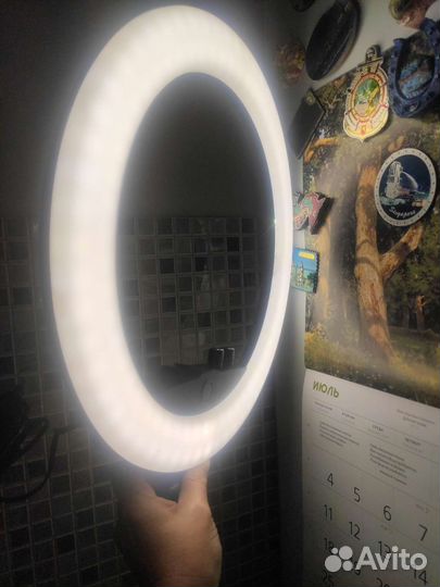 Кольцевая лампа со штативом