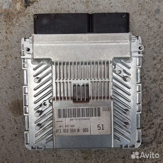 Блок управления двигателем Ауди А6 С6 3.2 AUK 4f19