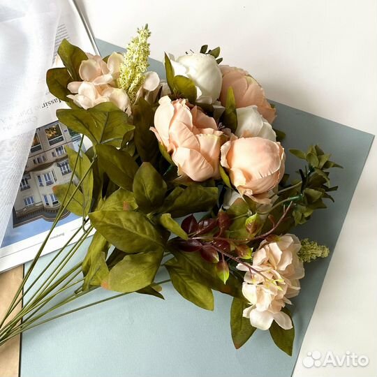 Пионы искусственные крупные, высота 50 см