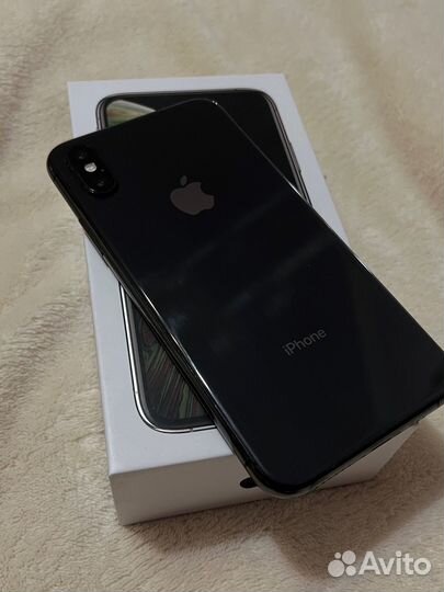 Телефон iPhone xs