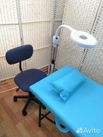 Кушетка косметолога массажный стол 180/60 голубая