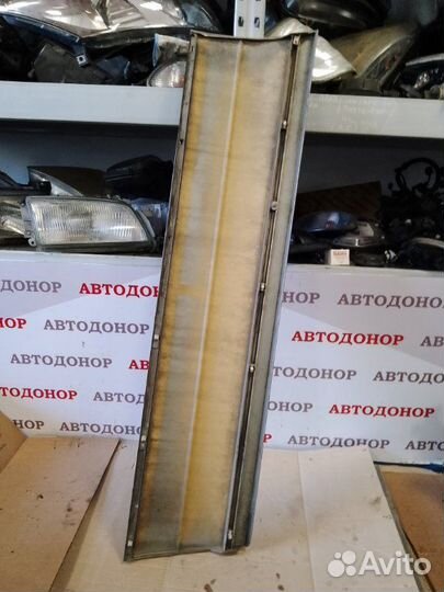 Накладка двери (листва) передняя правая