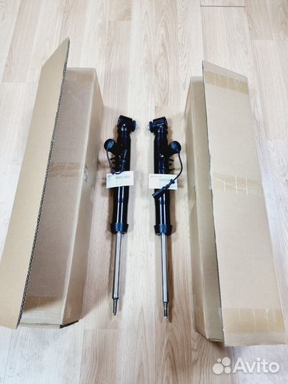 Амортизатор Audi Allroad задний левый Гарантия