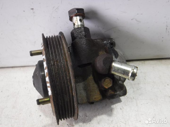 Насос гур Toyota Previa